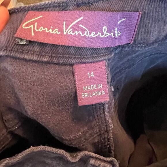 Gloria Vanderbilt Amanda‎ Jeans - Picture 5 of 8